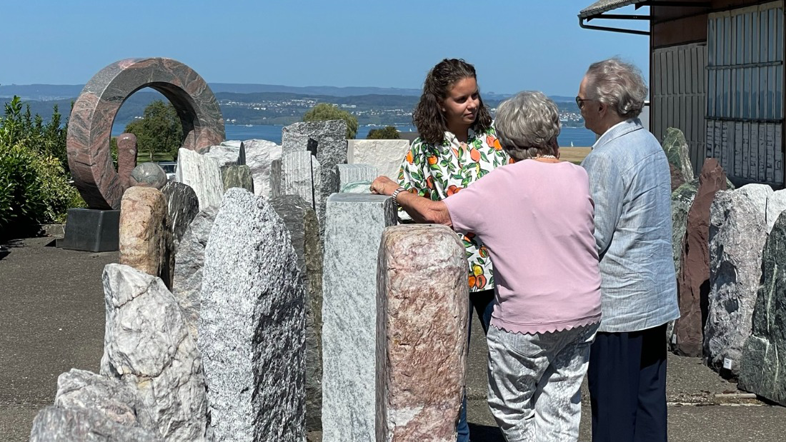 Individuelles Grabmal aus Naturstein - Beratung Böse Natursteine