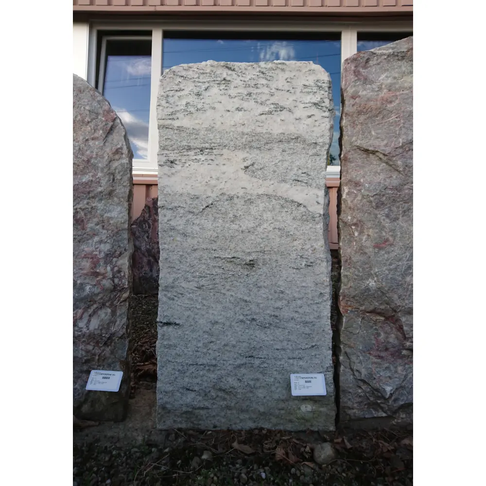 Grabstein Unikate / Felsen